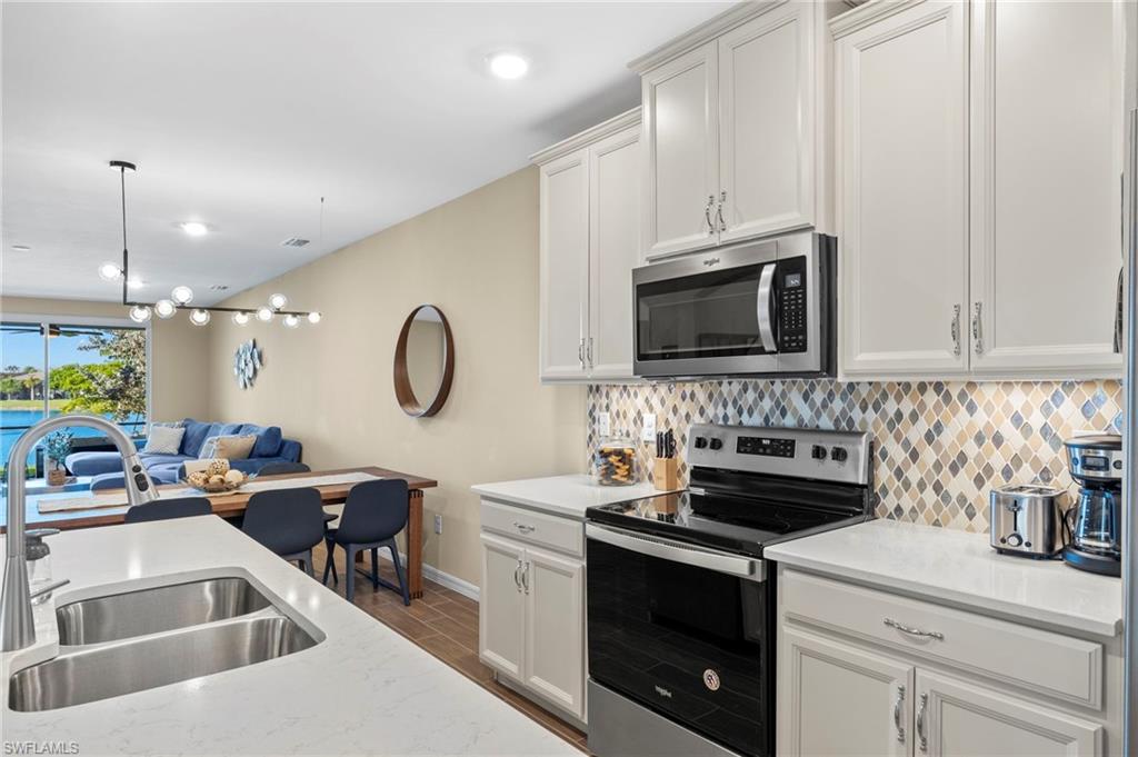 14644 Edgewater Cir Property Photo 7