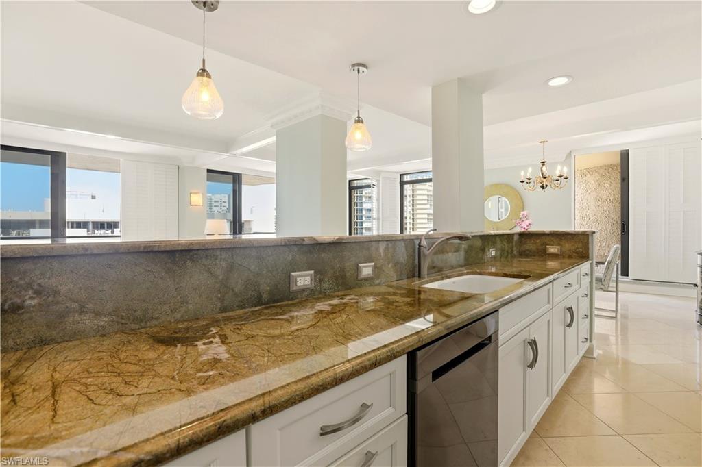 4001 Gulf Shore Blvd N Ph8 Property Photo 13