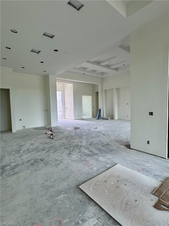 25562 Crystal Shore Dr Property Photo 5