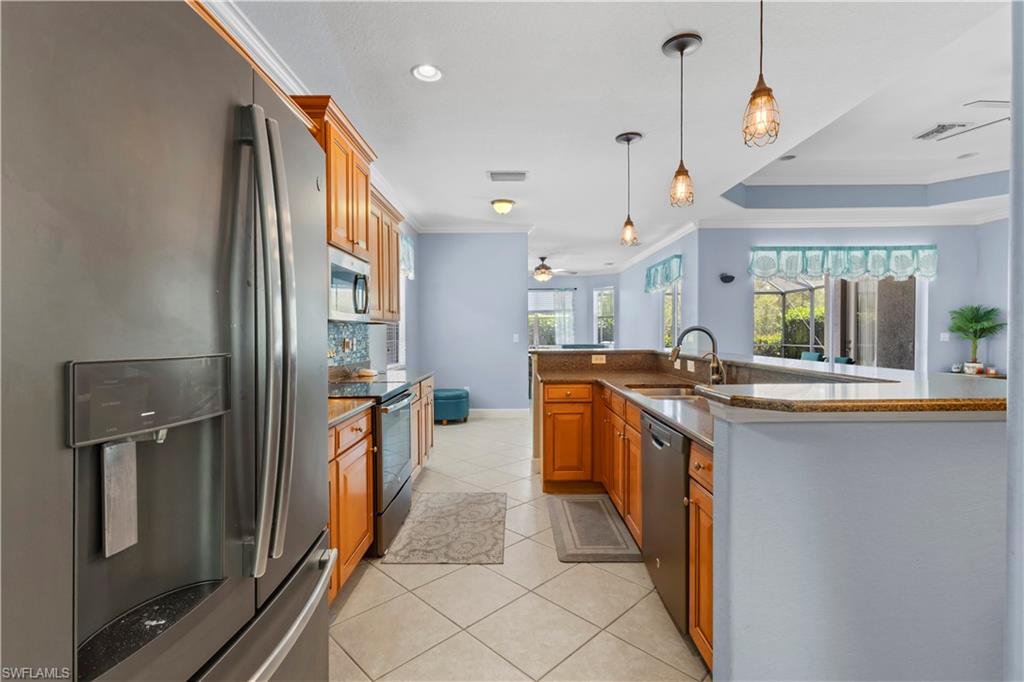 21313 Velino Ln Property Photo 8