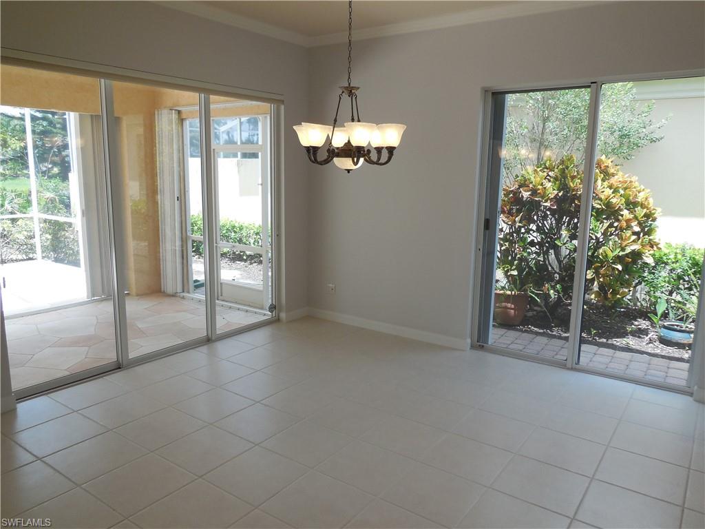 5299 Hawkesbury Way Property Photo 6