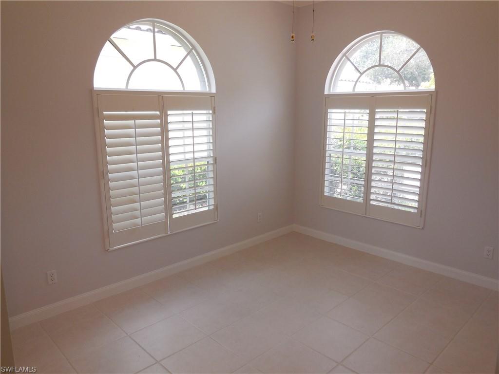 5299 Hawkesbury Way Property Photo 17