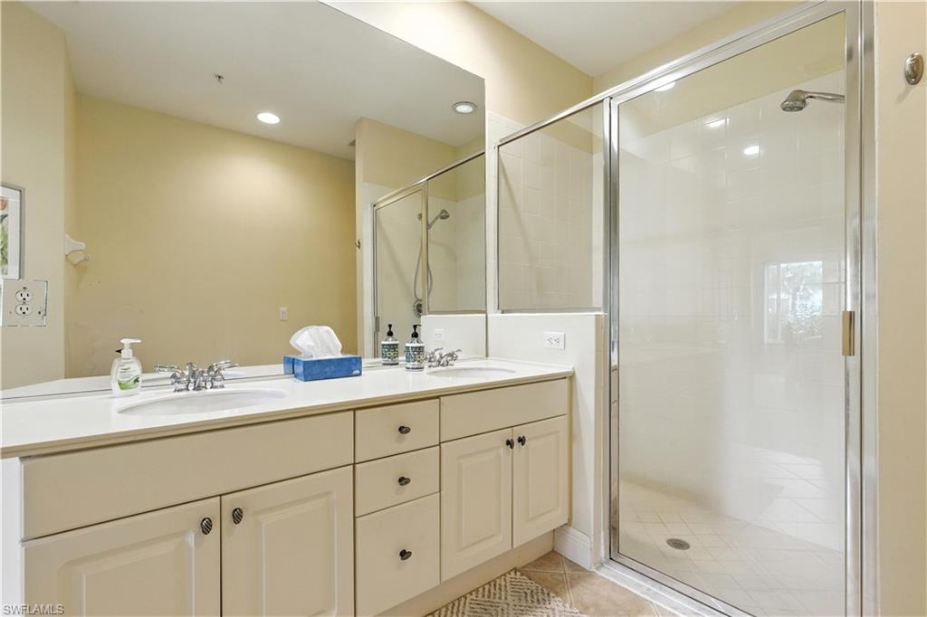 1415 Sweetwater Cv 104 Property Photo 11
