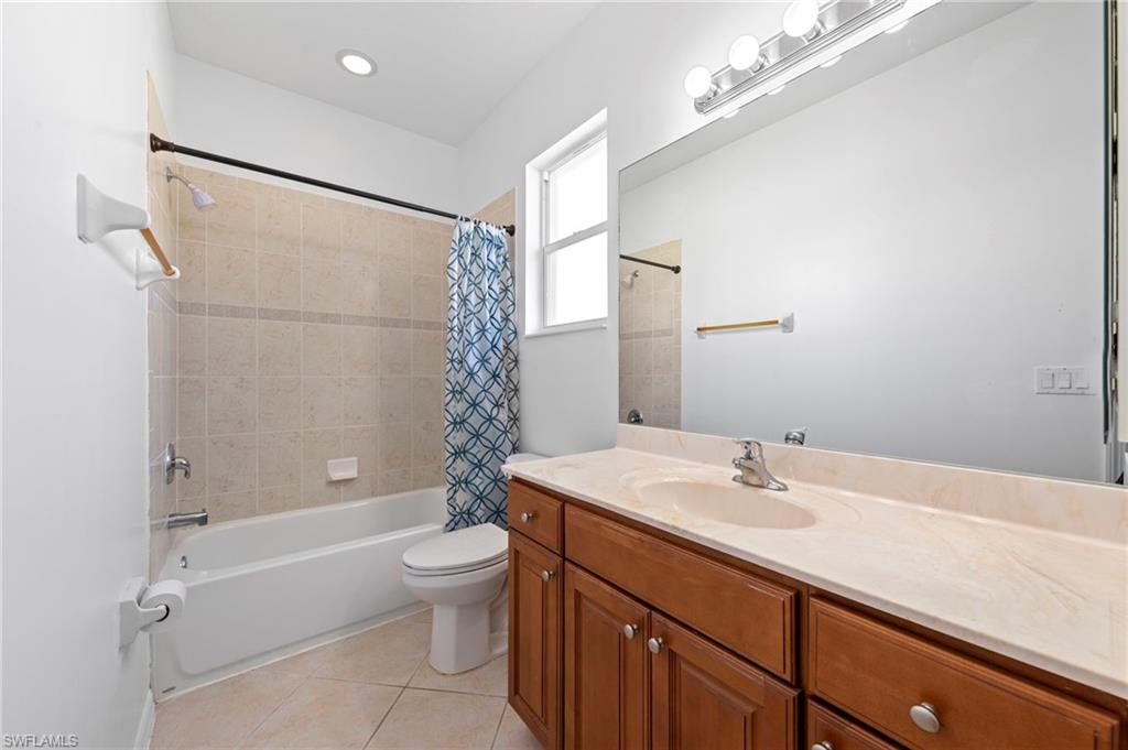 20042 Larino Loop Property Photo 27