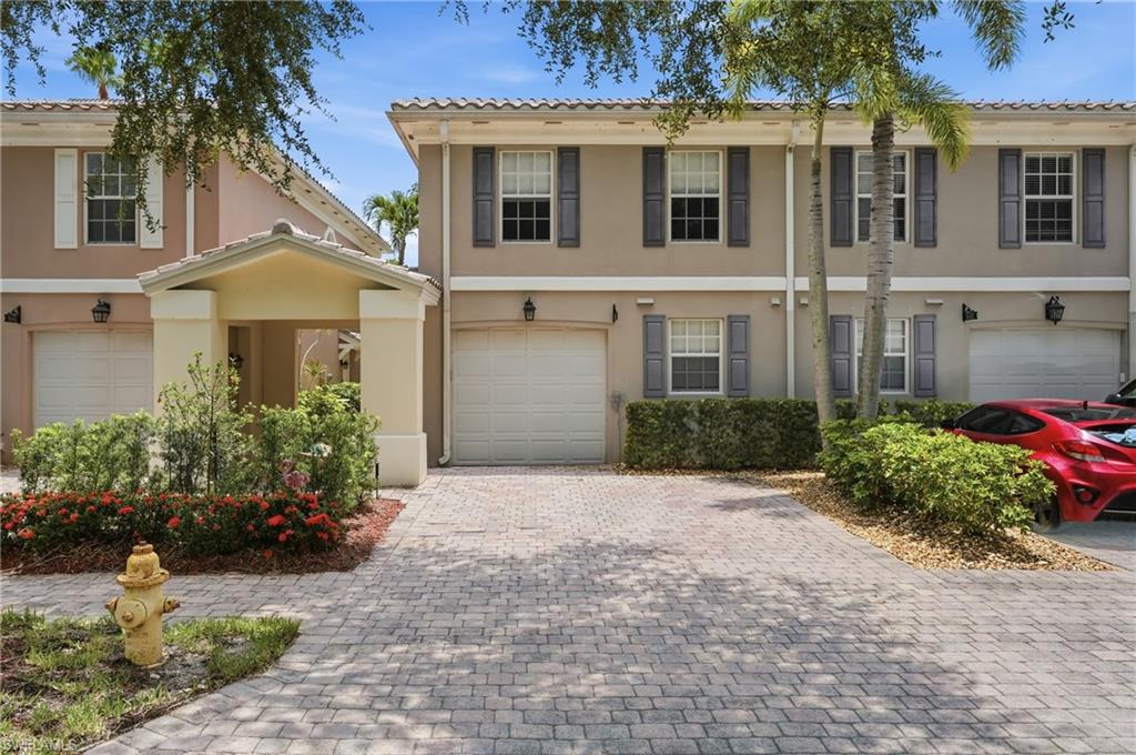5661 Cove Cir 51 Property Photo 1