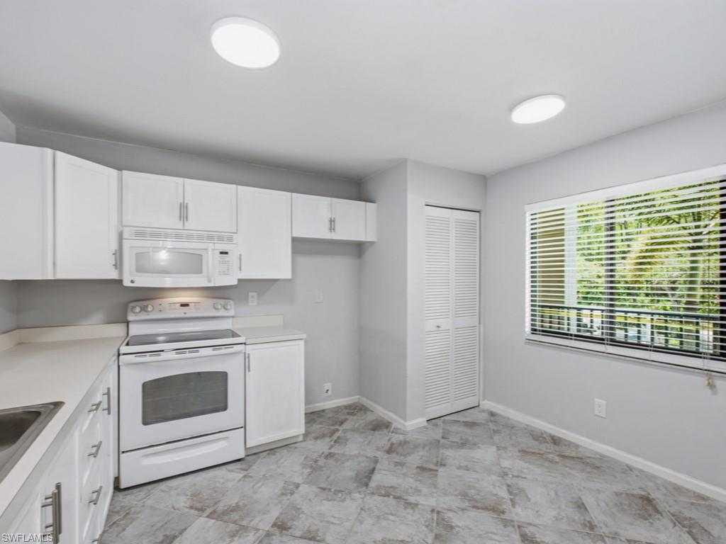 5784 Deauville Cir B204 Property Photo 8