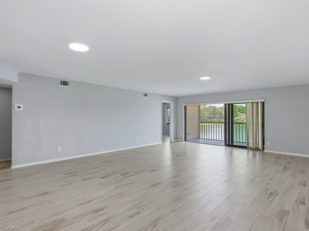 5784 Deauville Cir B204 Property Photo 10