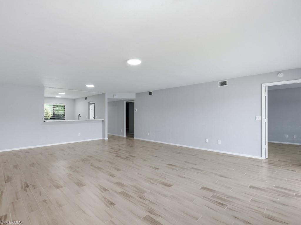 5784 Deauville Cir B204 Property Photo 11
