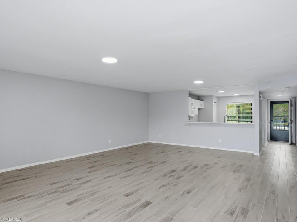 5784 Deauville Cir B204 Property Photo 12