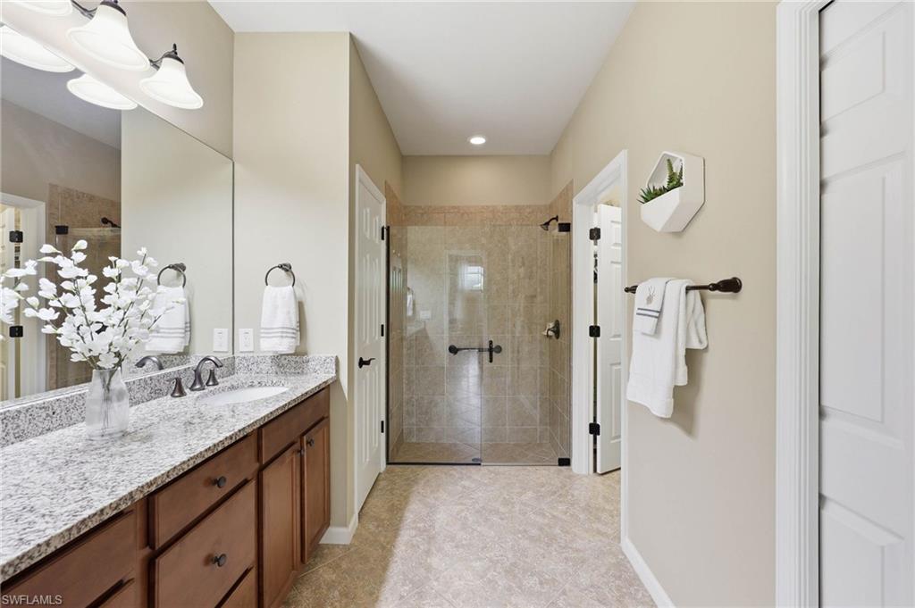 7156 Live Oak Dr Property Photo 11
