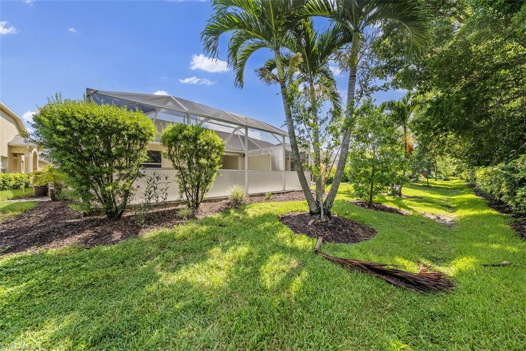 8471 Ibis Cove Cir M677 Property Photo 4