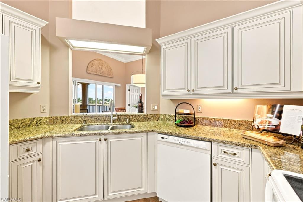 2671 Citrus Lake Dr E306 Property Photo 15