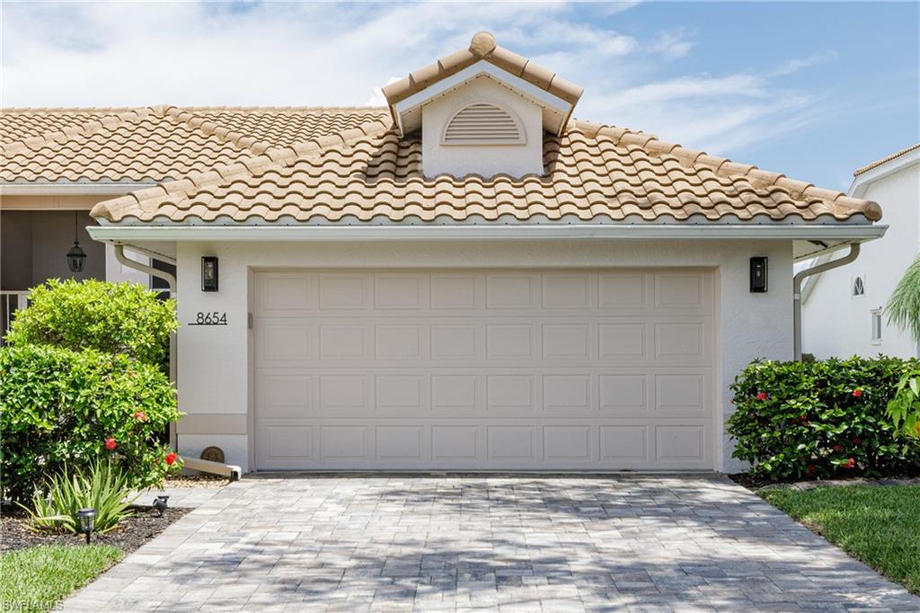 8654 Mustang Dr 8 Property Photo 2