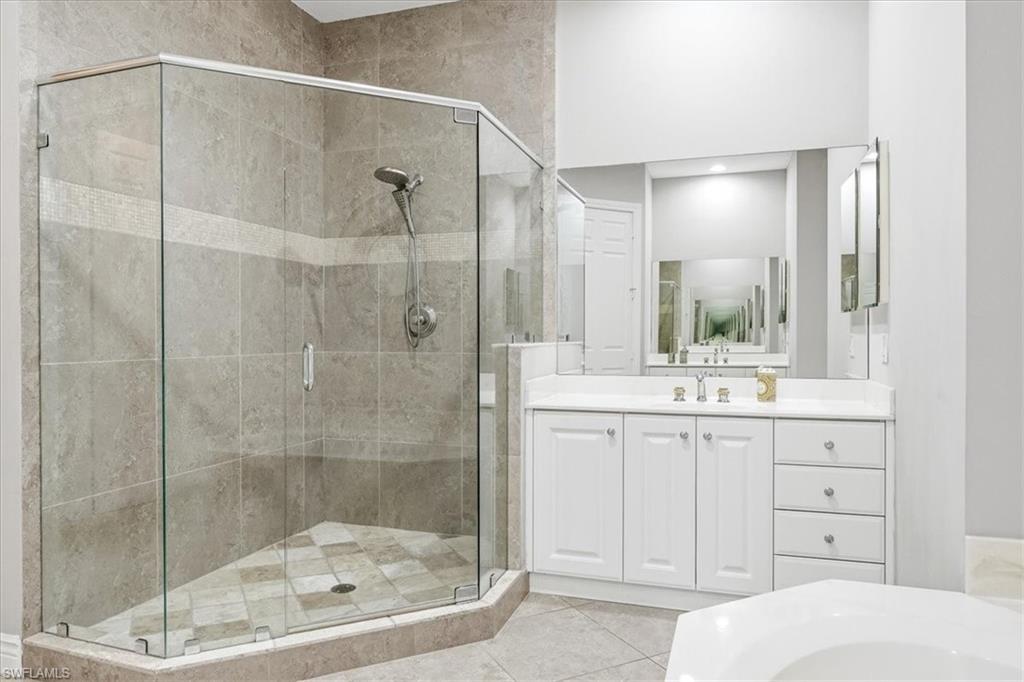 3695 Montreux Ln 202 Property Photo 16