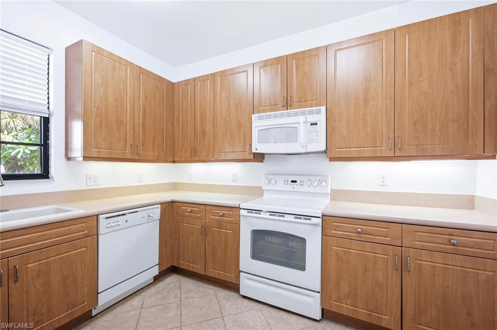 7631 Bristol Cir Property Photo 14