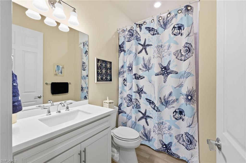 7759 Winding Cypress Dr Property Photo 17