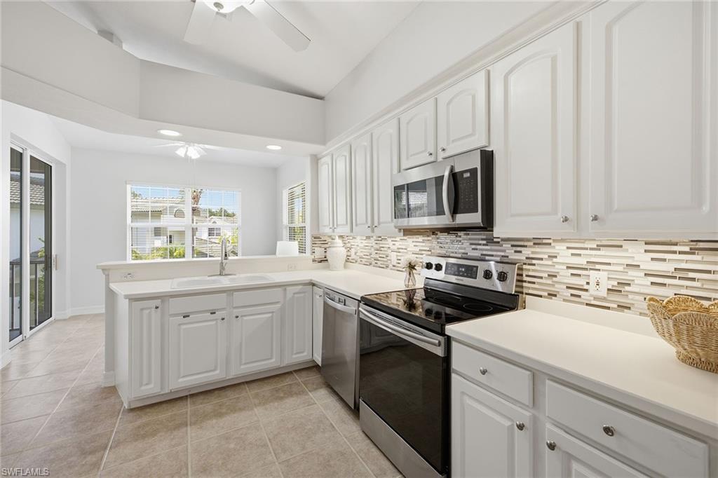 8380 Big Acorn Cir 1204 Property Photo 6