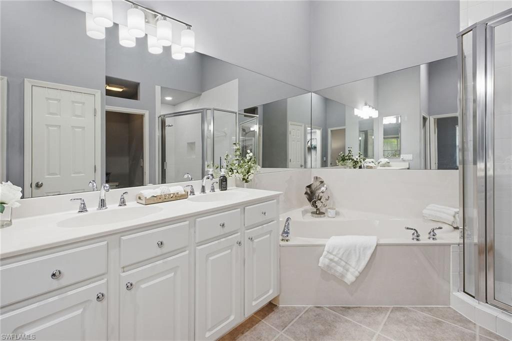 8380 Big Acorn Cir 1204 Property Photo 17