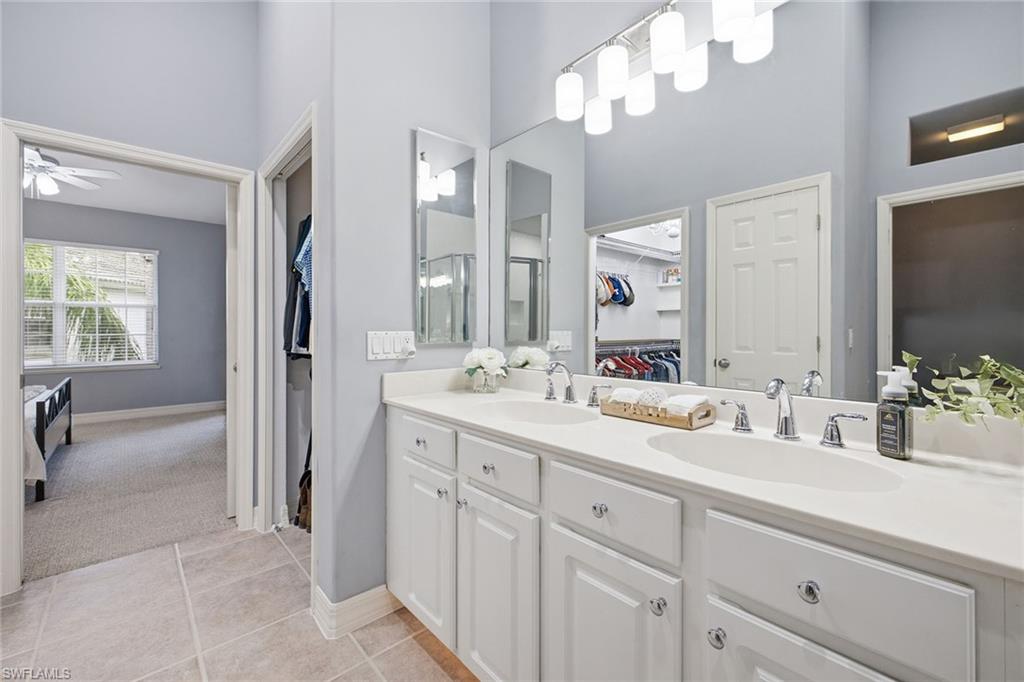 8380 Big Acorn Cir 1204 Property Photo 19
