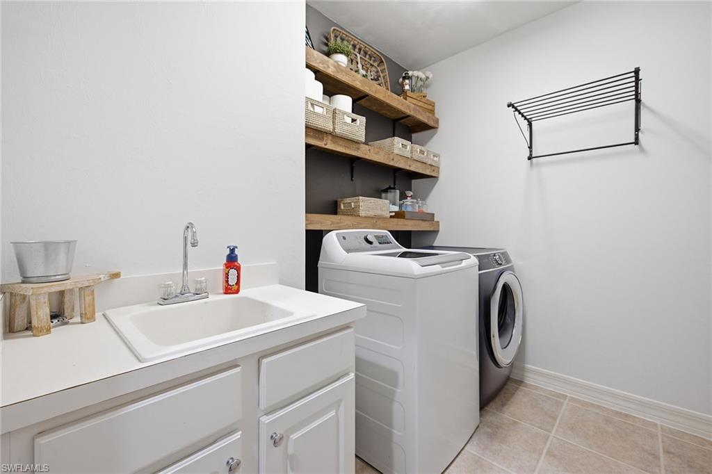 8380 Big Acorn Cir 1204 Property Photo 28