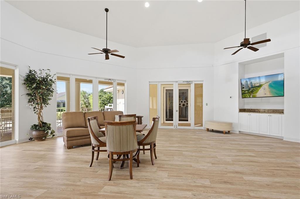8380 Big Acorn Cir 1204 Property Photo 39