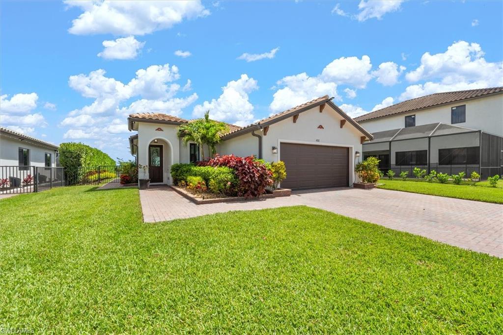4881 Iron Horse Way Property Photo 2