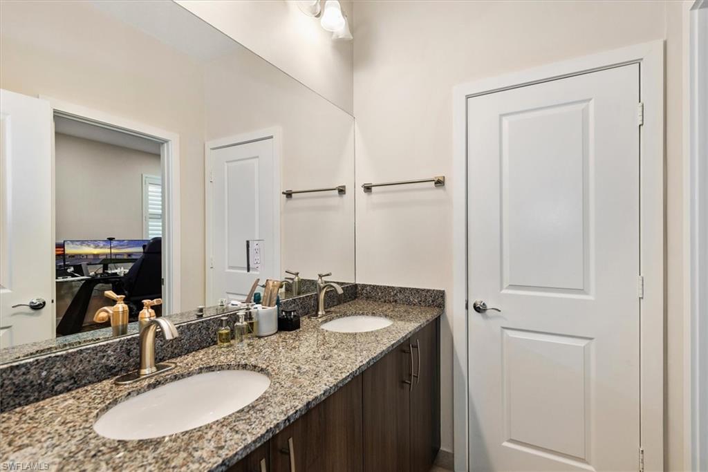 4881 Iron Horse Way Property Photo 23
