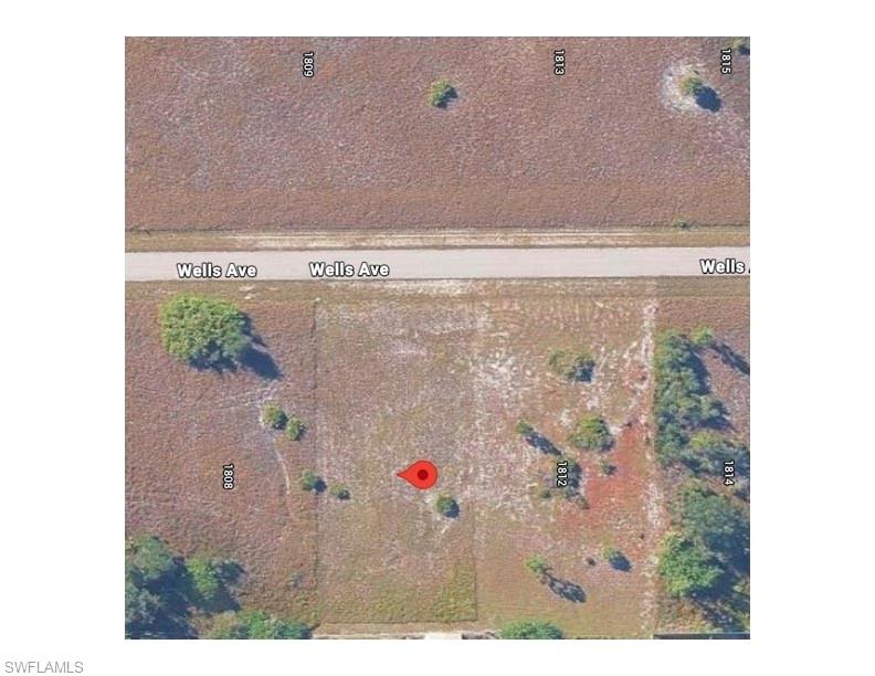 1810 Wells Ave Property Photo 4