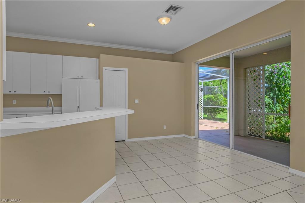 11082 Lakeland Cir Property Photo 16