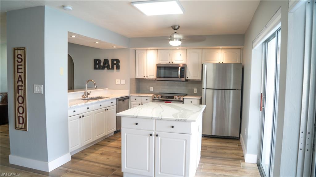 2090 Via Venice Property Photo 3