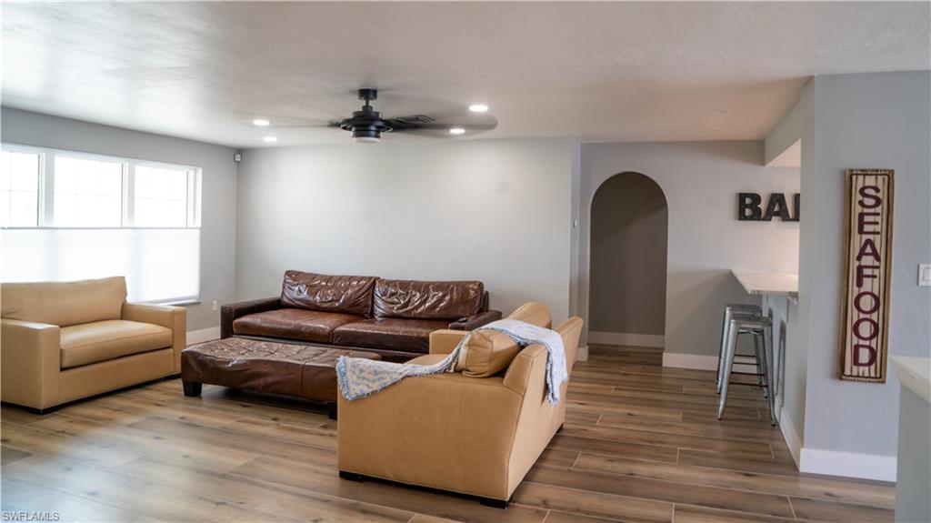 2090 Via Venice Property Photo 9