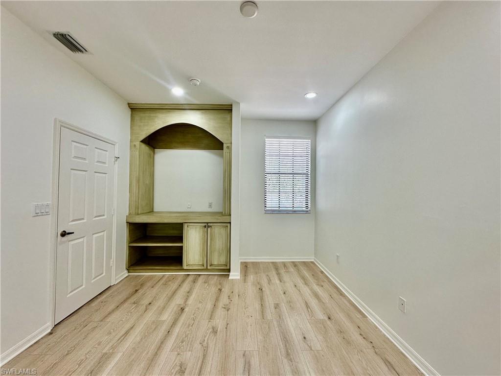 15031 Summit Place Cir 42 Property Photo 15
