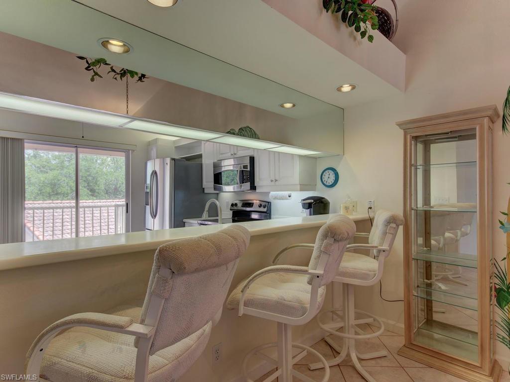 2462 Hidden Lake Dr 208 Property Photo 11