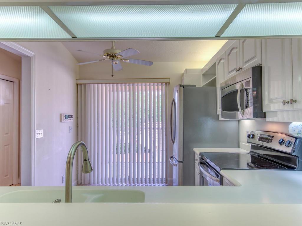 2462 Hidden Lake Dr 208 Property Photo 12