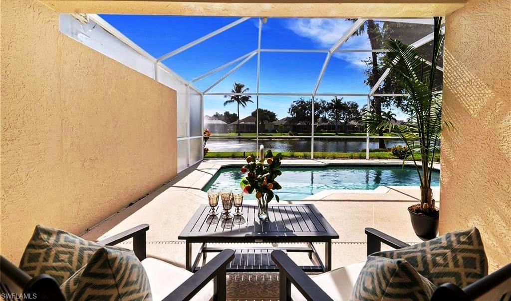 8216 Ibis Cove CIR B215 Property Photo 1