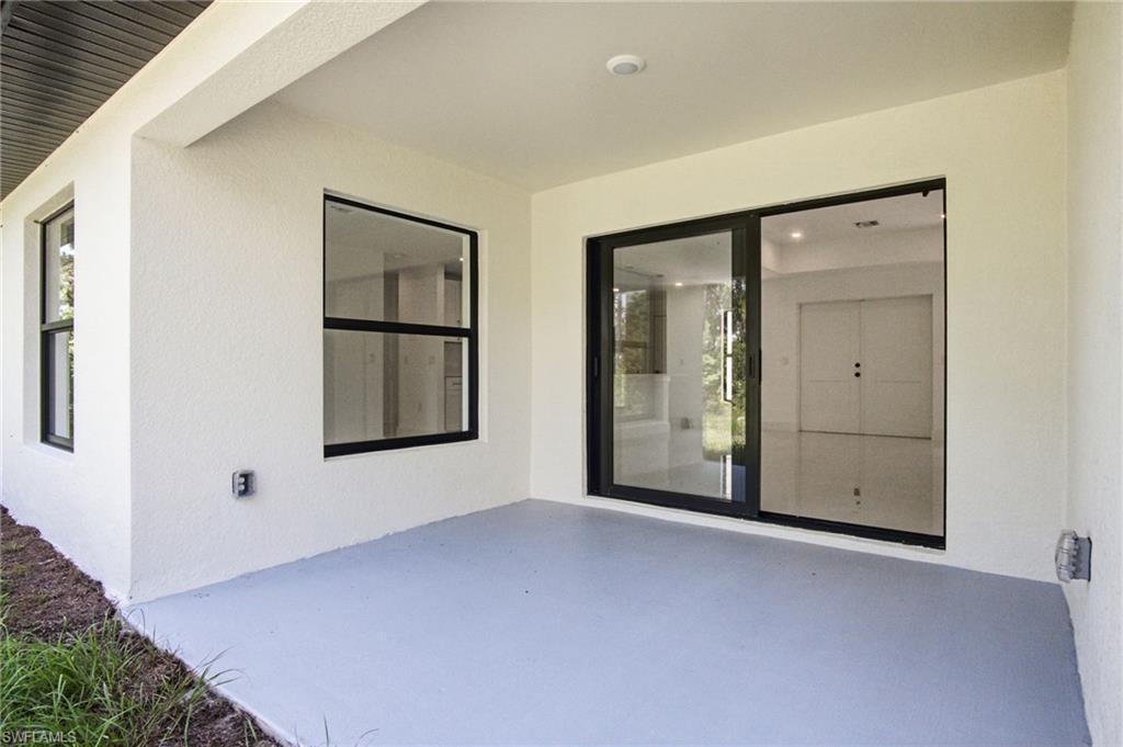739 Fullerton Ave S Property Photo 38