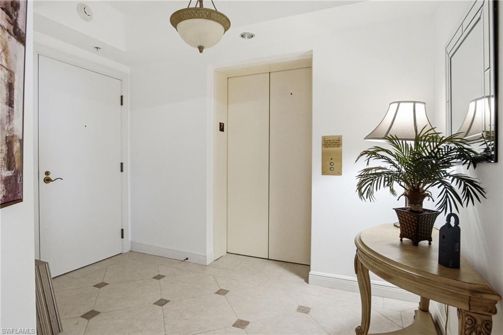 1060 Borghese Ln 705 Property Photo 11