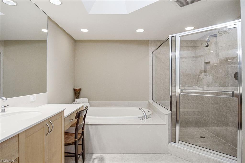 1060 Borghese Ln 705 Property Photo 27