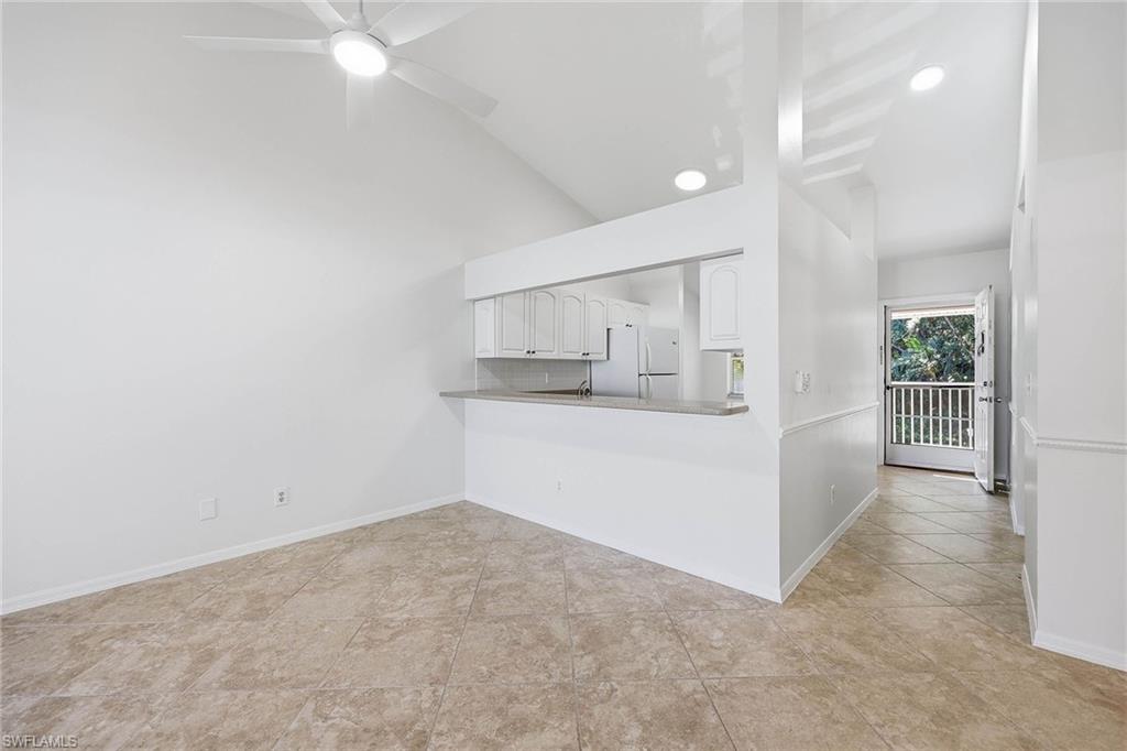 138 Pebble Shores Dr 201 Property Photo 2