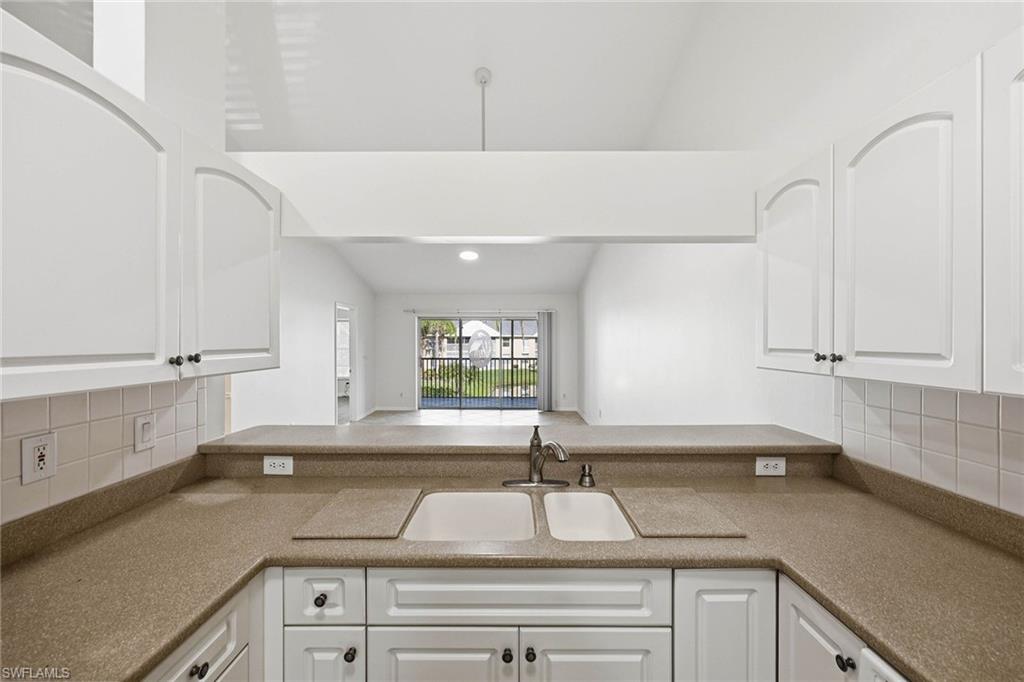 138 Pebble Shores Dr 201 Property Photo 11