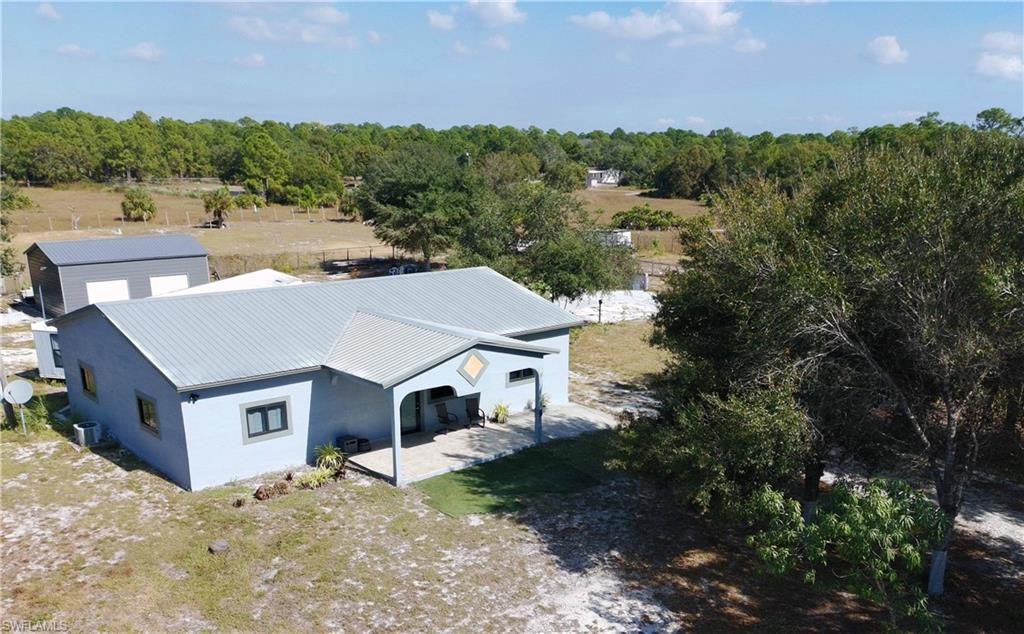 527 Perimeter Property Photo 35