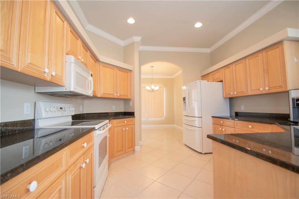 3327 Sandpiper Way Property Photo 3