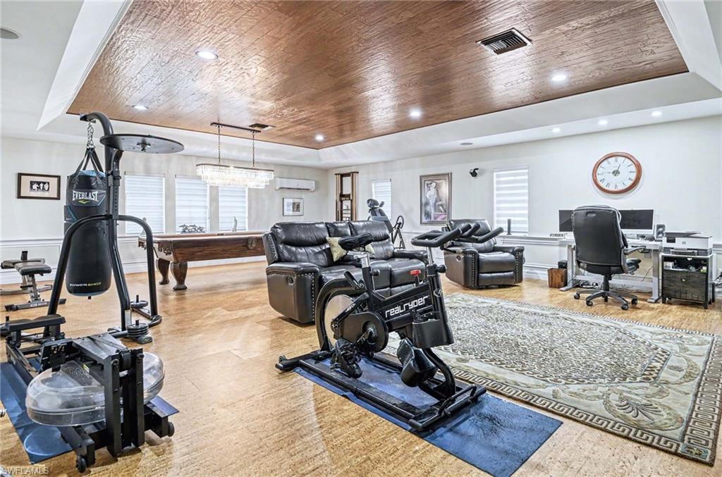 9250 The Ln Property Photo 23