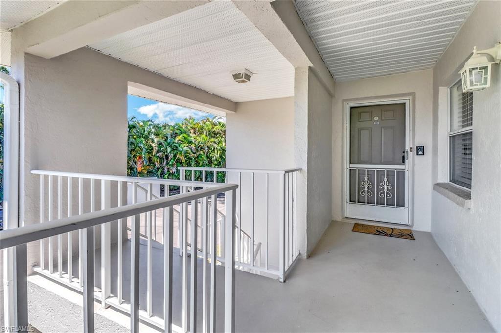 1358 Derbyshire Ct F201 Property Photo 3