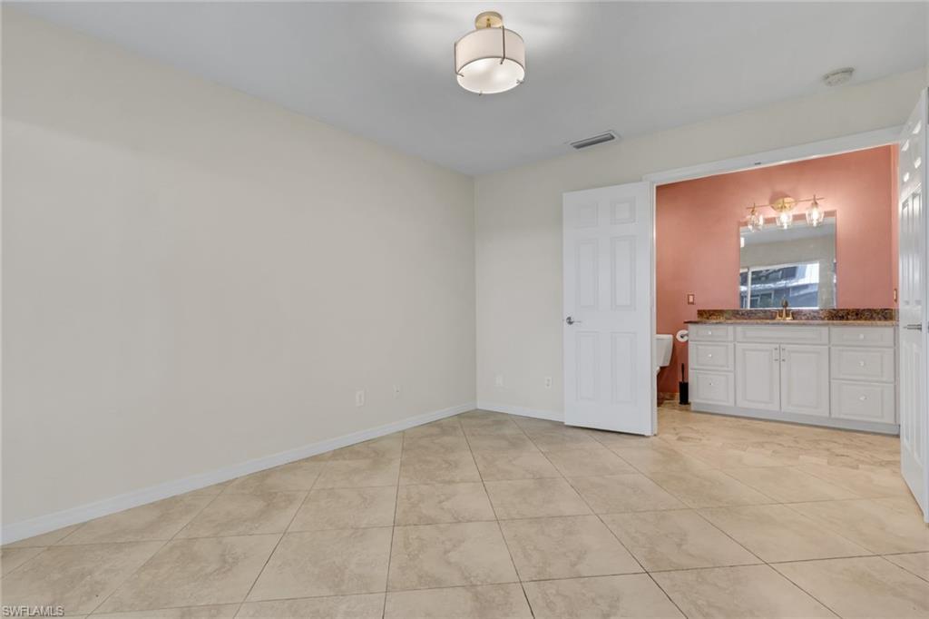 3400 Timberwood Cir Property Photo 16