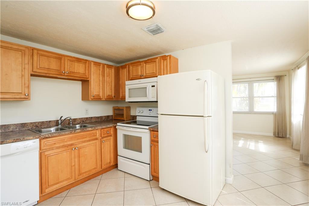 159 5th St Property Photo 11