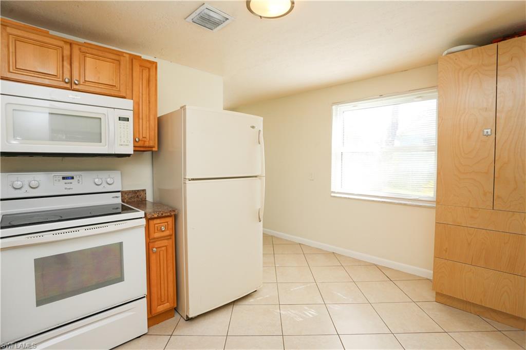 159 5th St Property Photo 12