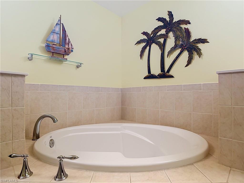 6081 Silver King Blvd 604 Property Photo 26