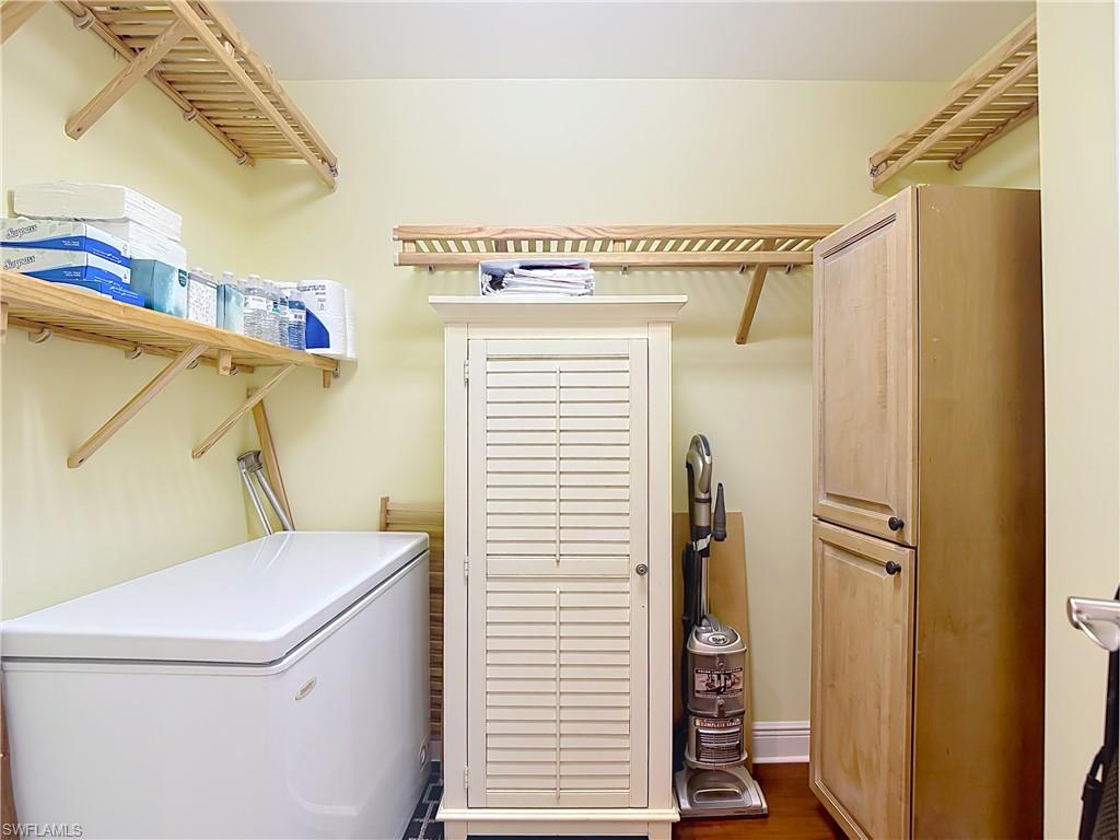 6081 Silver King Blvd 604 Property Photo 27