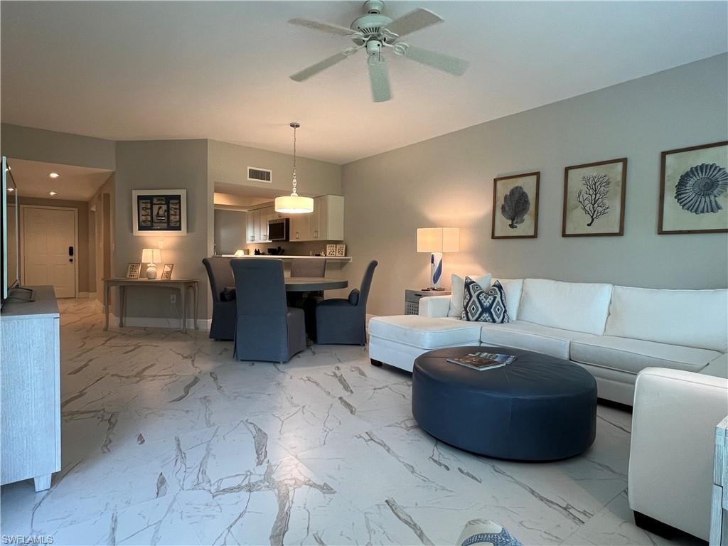 5897 Chanteclair Dr 314a Property Photo 4